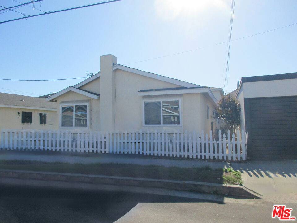 San Pedro, CA 90731,577 W 4th ST