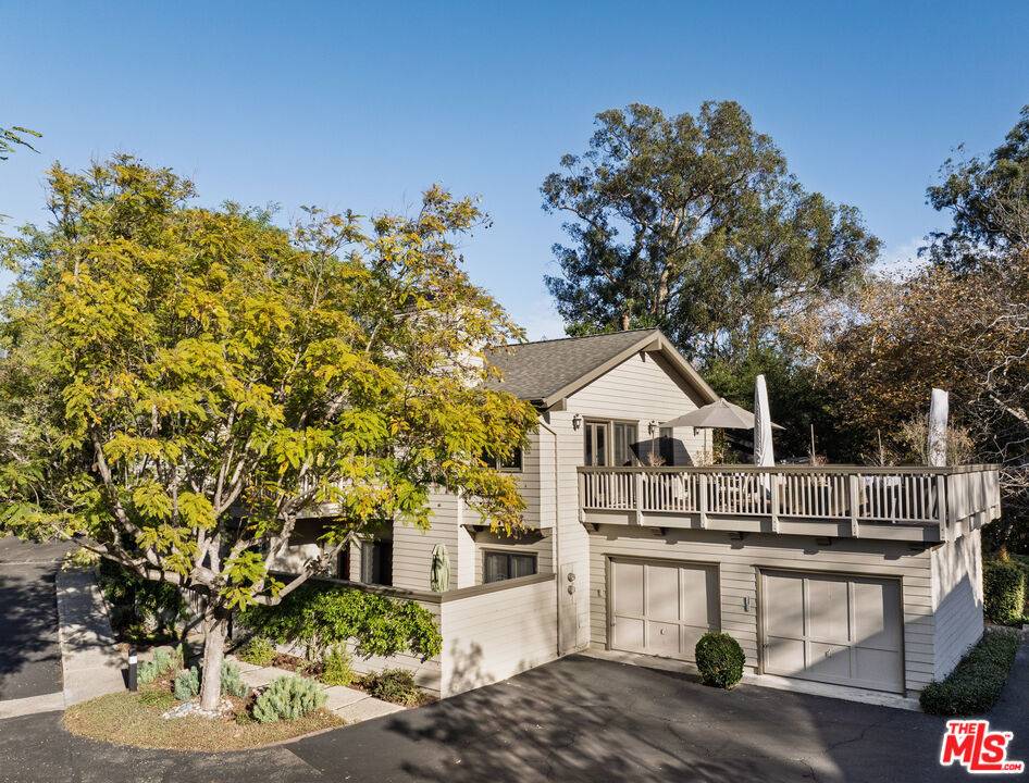 Santa Barbara, CA 93105,2731 Miradero DR