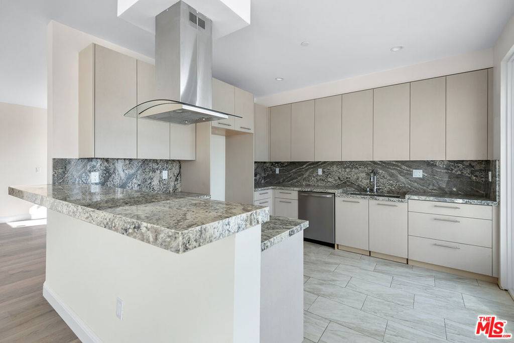 Los Angeles, CA 90035,Address not disclosed