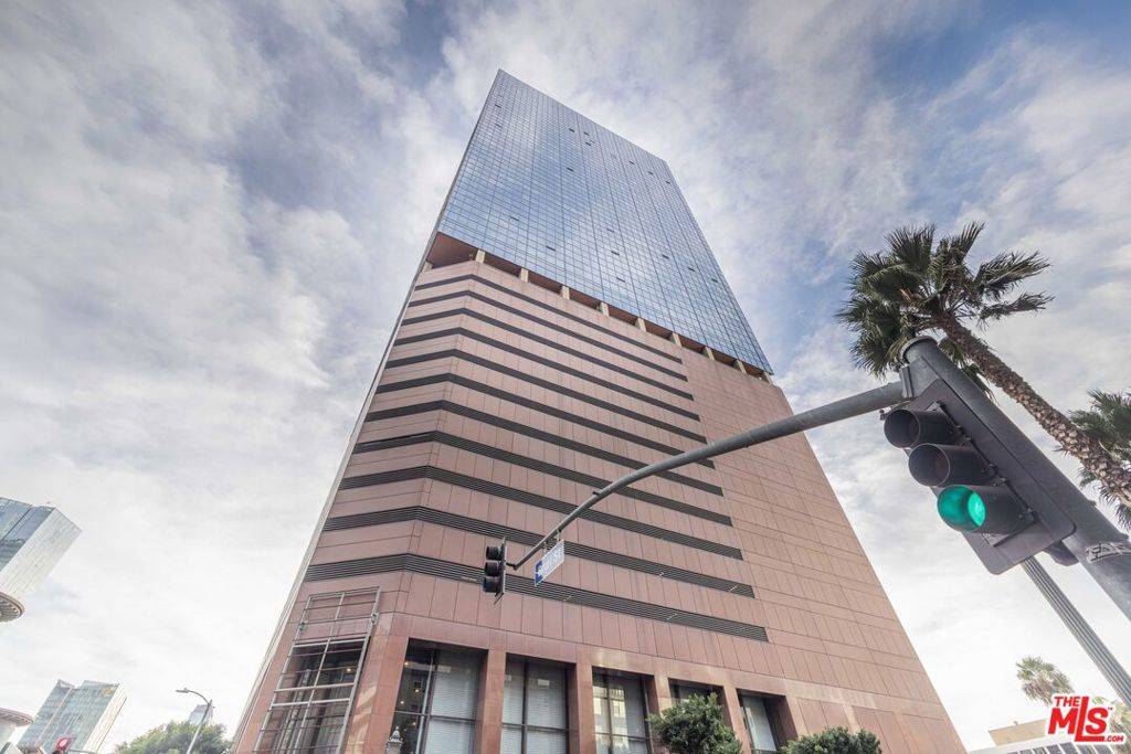 Los Angeles, CA 90017,1100 Wilshire BLVD #3003