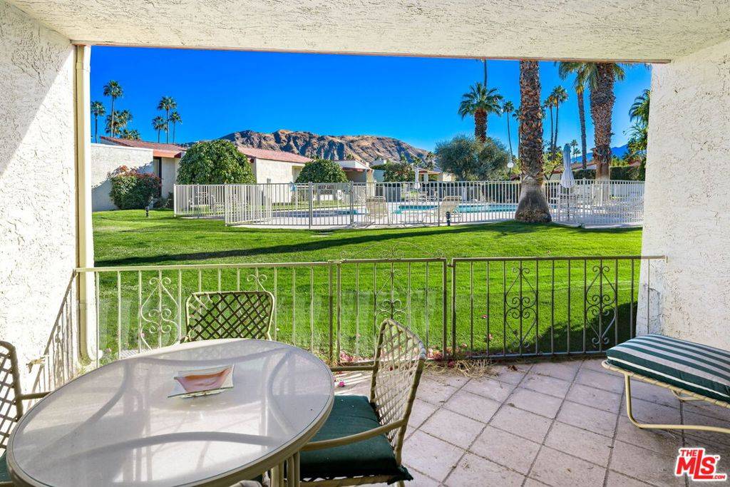 Palm Springs, CA 92264,1249 S La Verne WAY