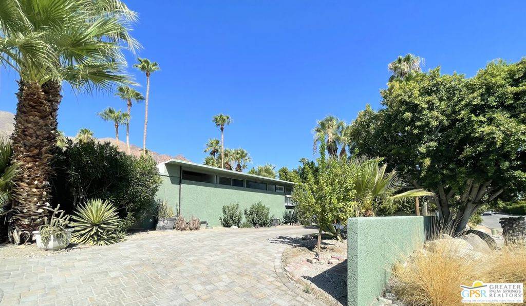 Palm Springs, CA 92262,817 N Via Monte VIS