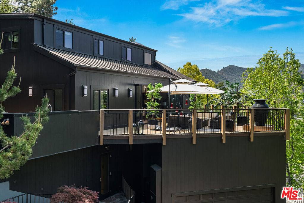Glendale, CA 91206,3000 Cornwall DR