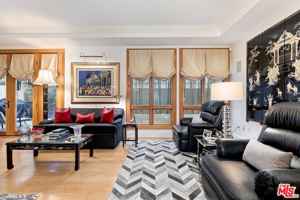 411 N Oakhurst DR #106 Beverly Hills, CA 90210