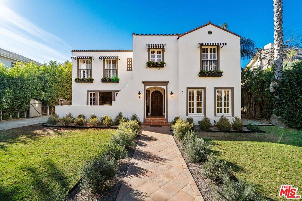 Los Angeles, CA 90019,1237 S Wilton PL