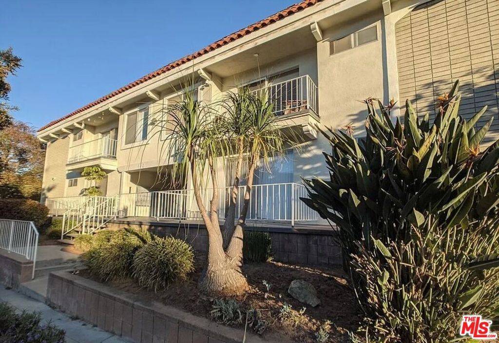 Santa Monica, CA 90405,440 Raymond AVE #20