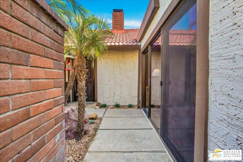 Palm Springs, CA 92264,2495 W Miramonte CIR #C