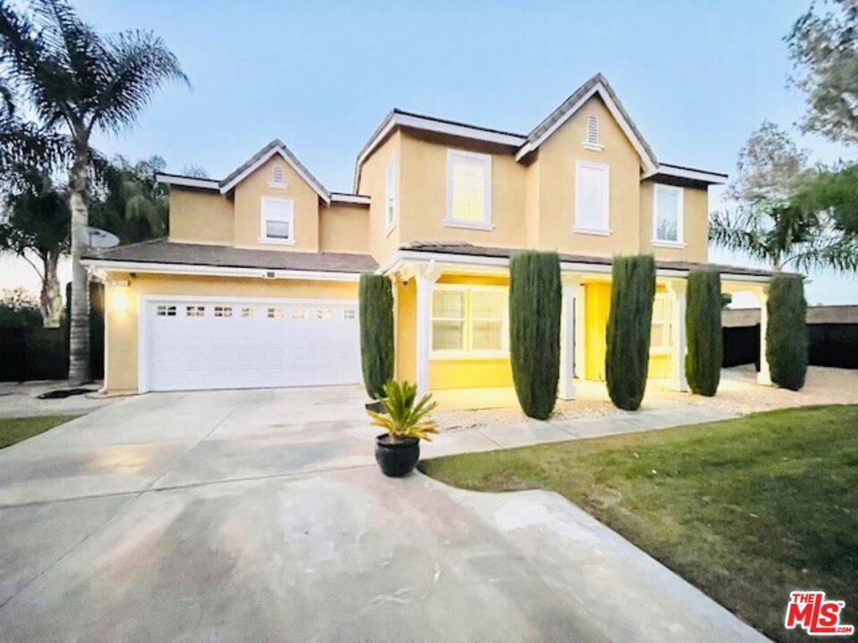 Riverside, CA 92503,16214 Highgate DR