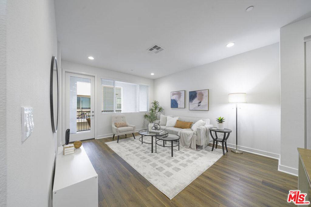 Gardena, CA 90247,316 Bridgewater WAY #4