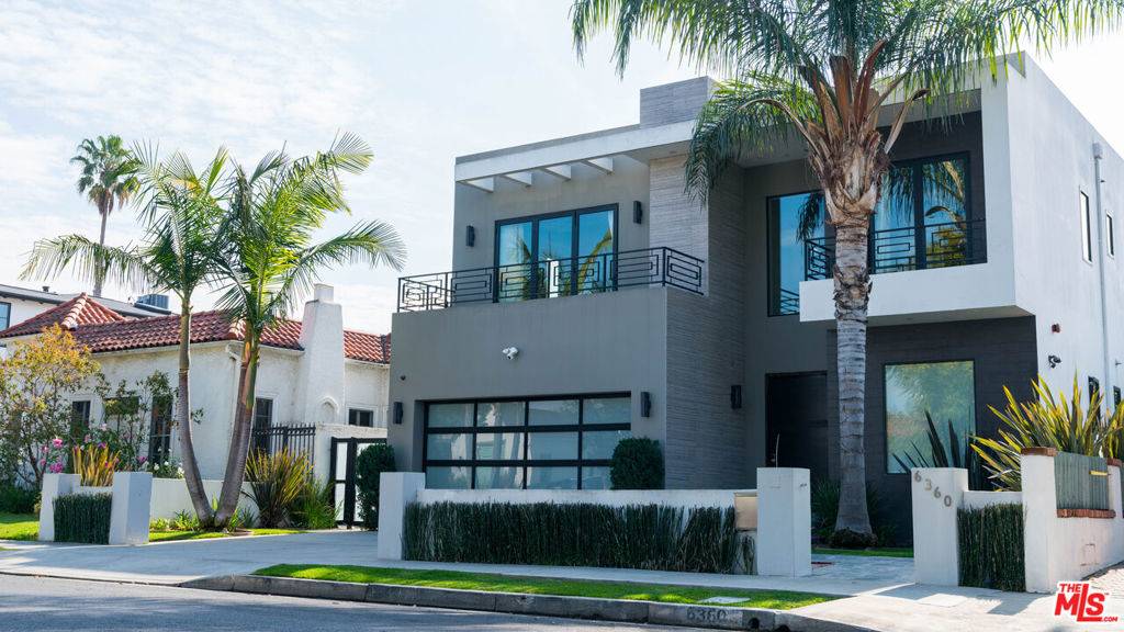 Los Angeles, CA 90048,6360 Maryland DR