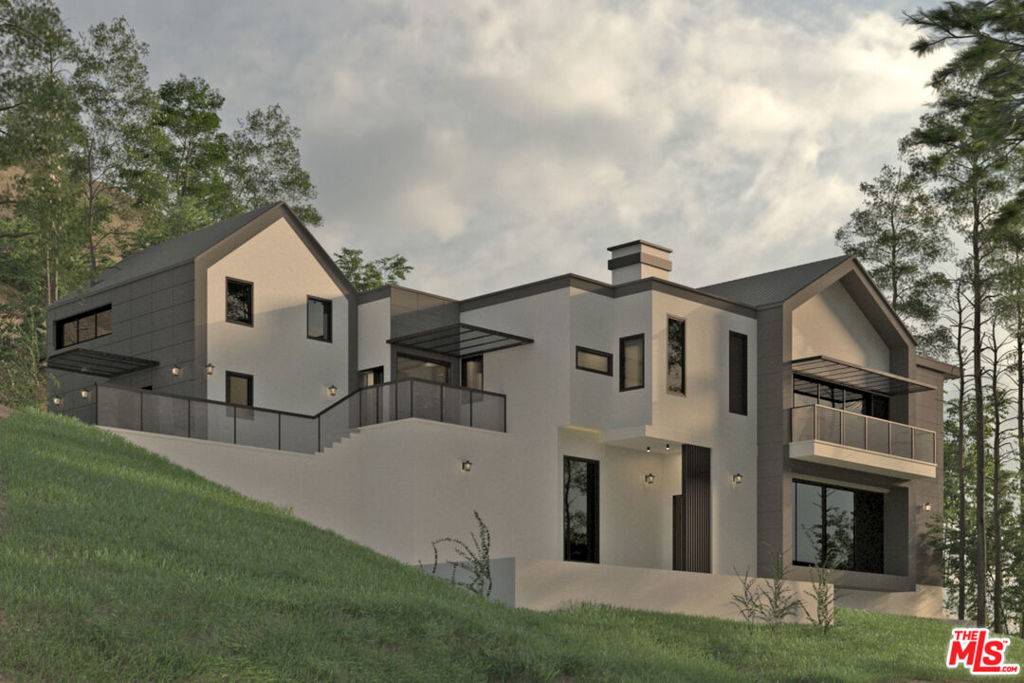 Beverly Hills, CA 90210,1524 Benedict Canyon DR