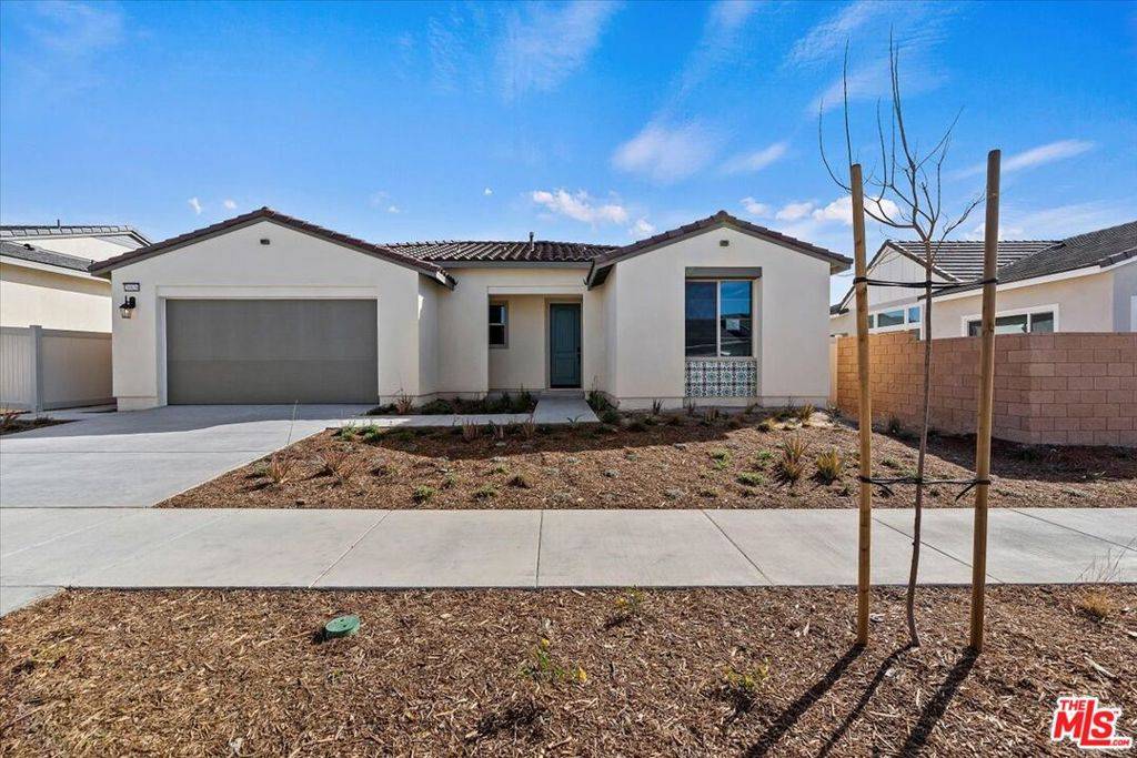 Santa Clarita, CA 91350,28824 Upland CT