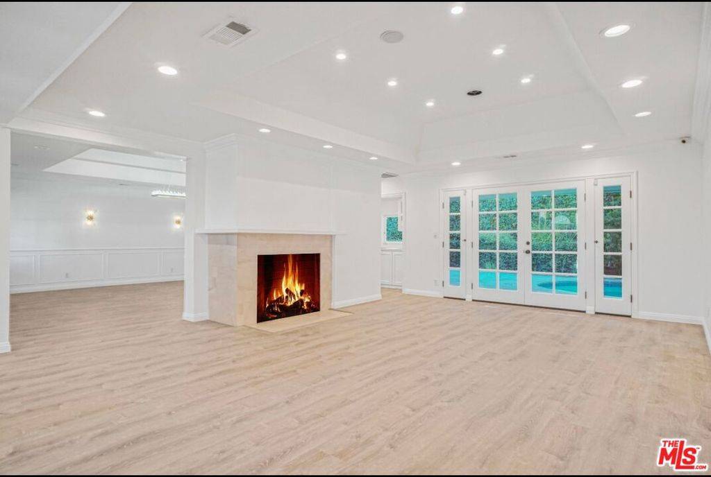 Beverly Hills, CA 90210,1157 Eventide PL