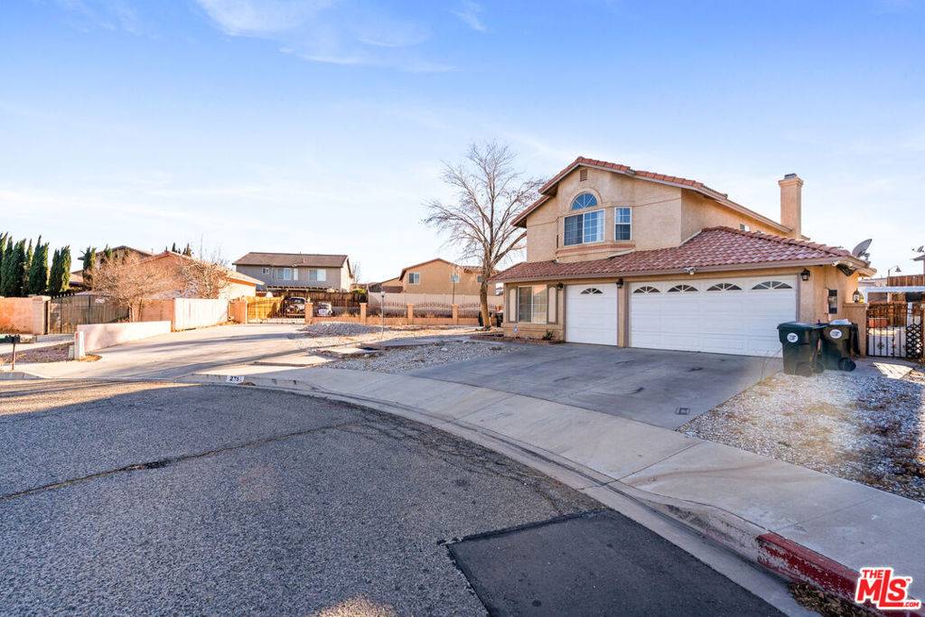 Victorville, CA 92392,12753 Cardinal CT