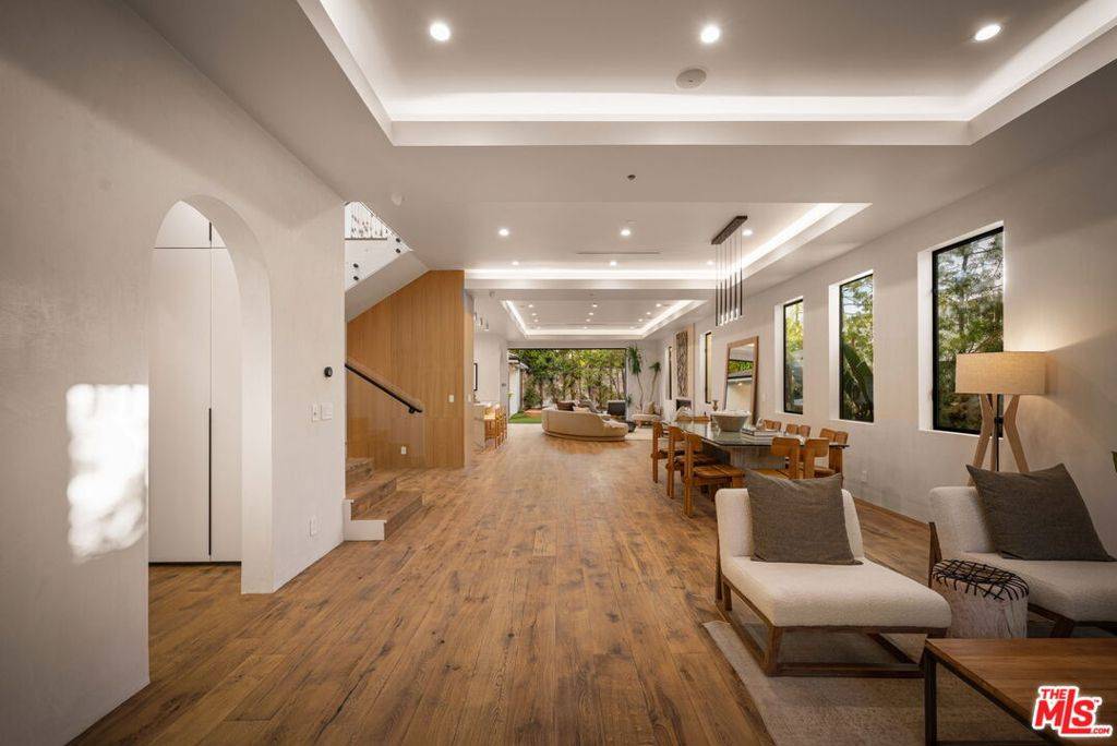 Los Angeles, CA 90048,6546 Colgate AVE