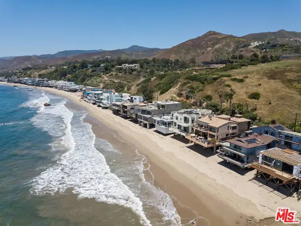 Malibu, CA 90265,24608 Malibu RD
