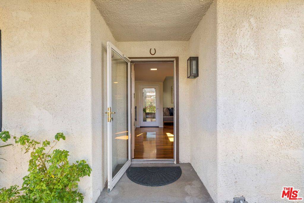 Palm Springs, CA 92262,663 N Majorca CIR