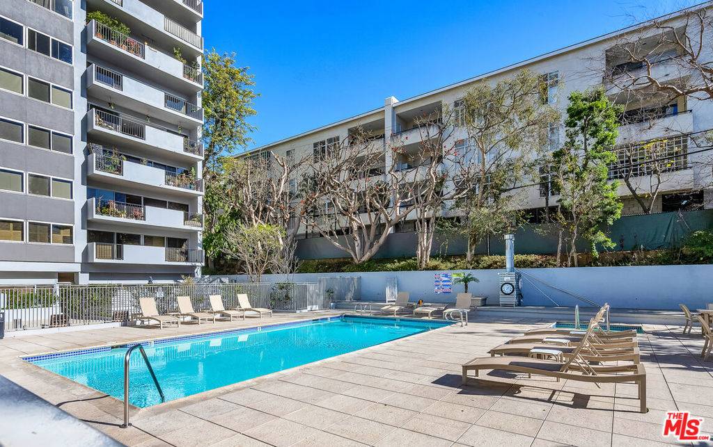 Los Angeles, CA 90024,10450 Wilshire BLVD #3G