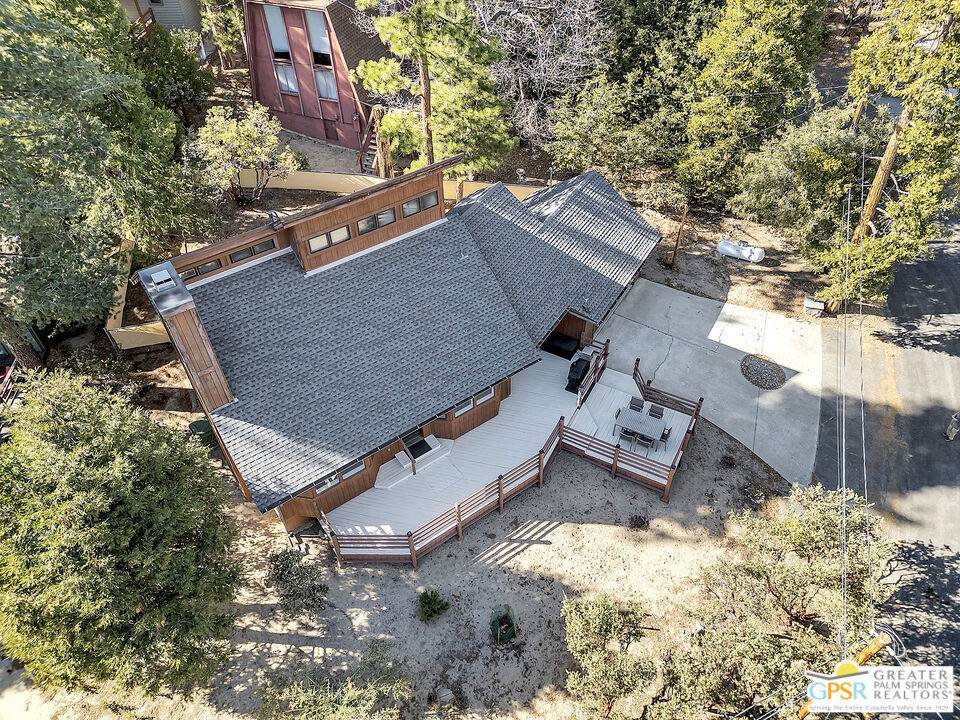 Idyllwild, CA 92549,25181 Gail DR