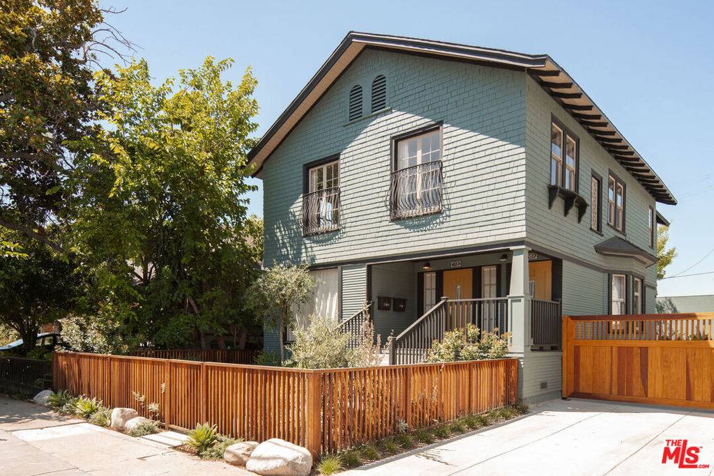 Los Angeles, CA 90042,116 Roselawn PL