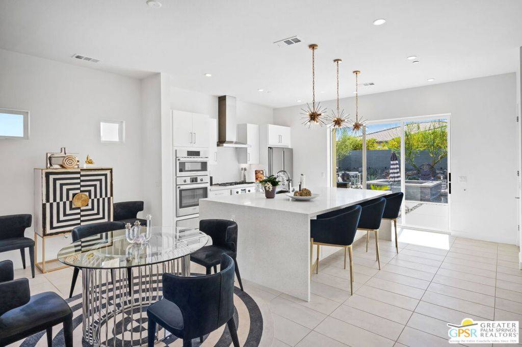 Rancho Mirage, CA 92270,15 Iridium WAY