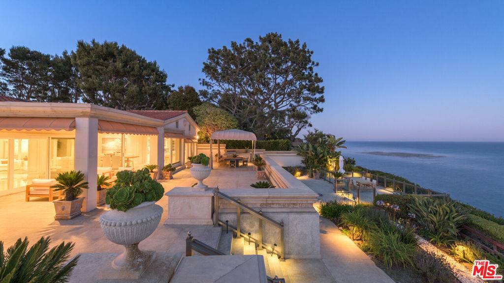 Malibu, CA 90265,29000 Cliffside DR