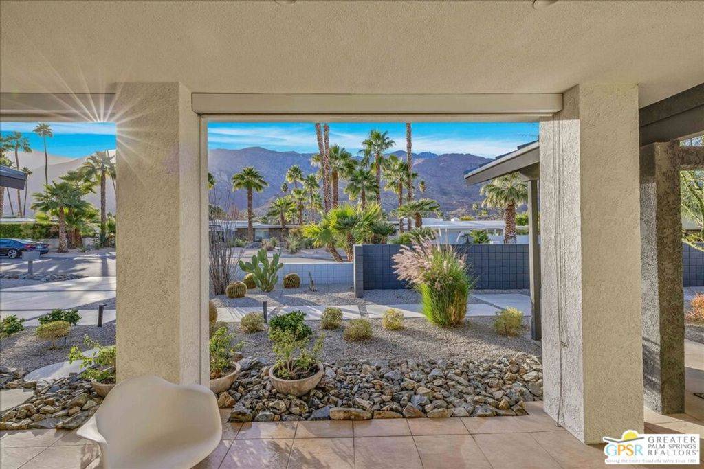 Palm Springs, CA 92264,2600 S Camino Real