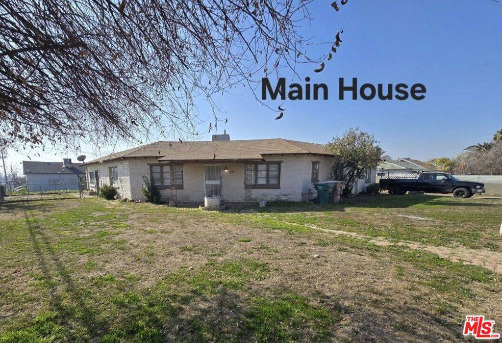 Bakersfield, CA 93305,525 Jeffrey ST