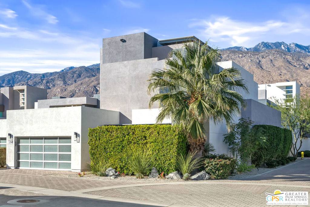 Palm Springs, CA 92262,431 Suave LN