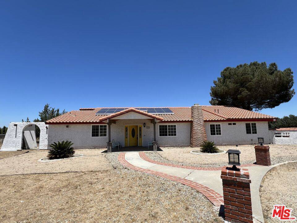 Palmdale, CA 93551,1825 W Avenue O8