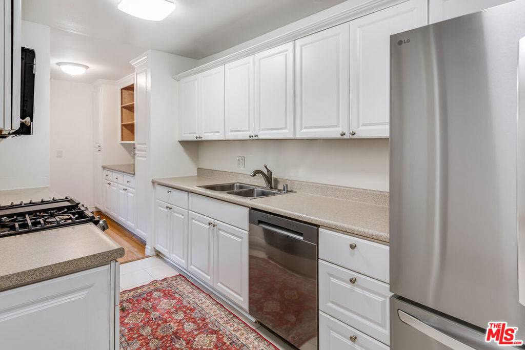 Culver City, CA 90230,4830 Hollow Corner RD #187