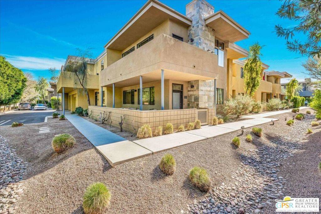 Palm Springs, CA 92264,1020 E Palm Canyon DR #103