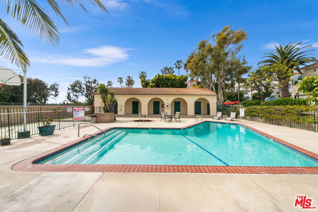 Malibu, CA 90265,6435 Kanan Dume RD #37