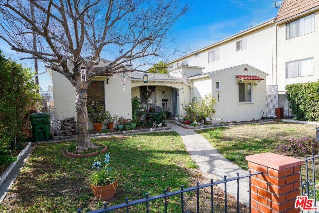 Valley Village, CA 91607,5213 Agnes AVE