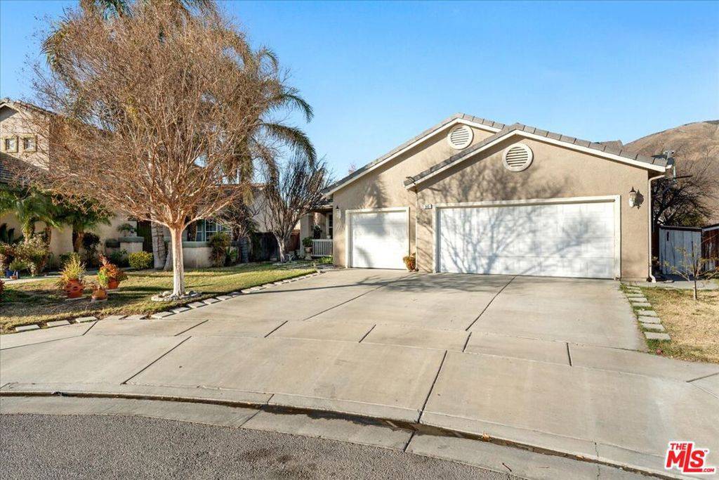 San Jacinto, CA 92583,945 Tucson CT