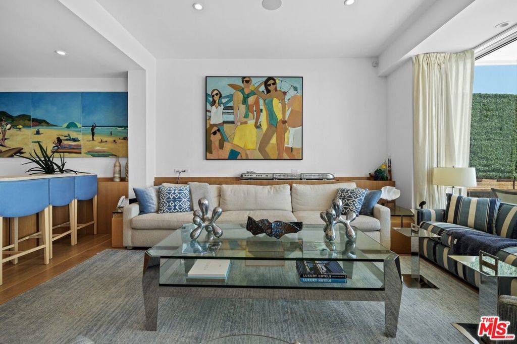 Malibu, CA 90265,24380 Malibu RD