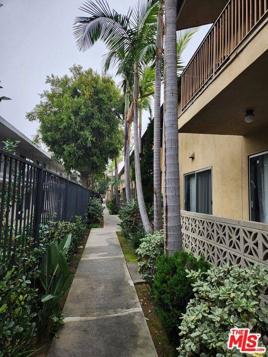 Long Beach, CA 90806,2018 Locust AVE #13