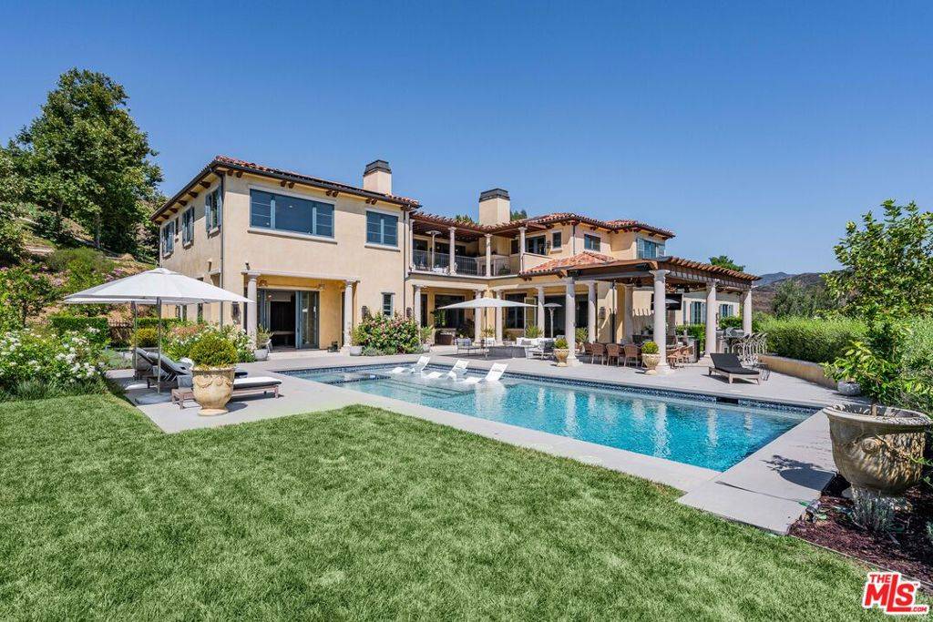 Calabasas, CA 91302,26769 Mulholland HWY