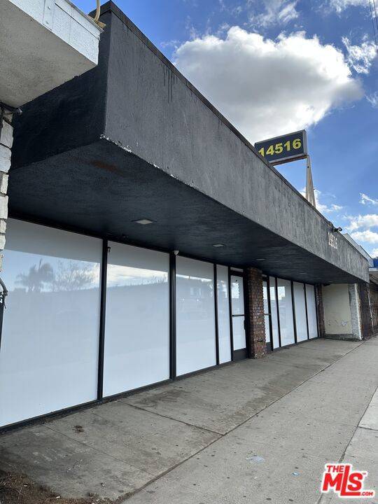 Gardena, CA 90249,14516 Crenshaw BLVD