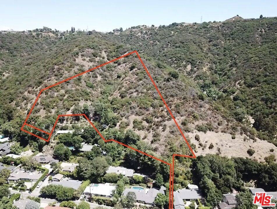 Los Angeles, CA 90049,0 Mandeville Canyon RD