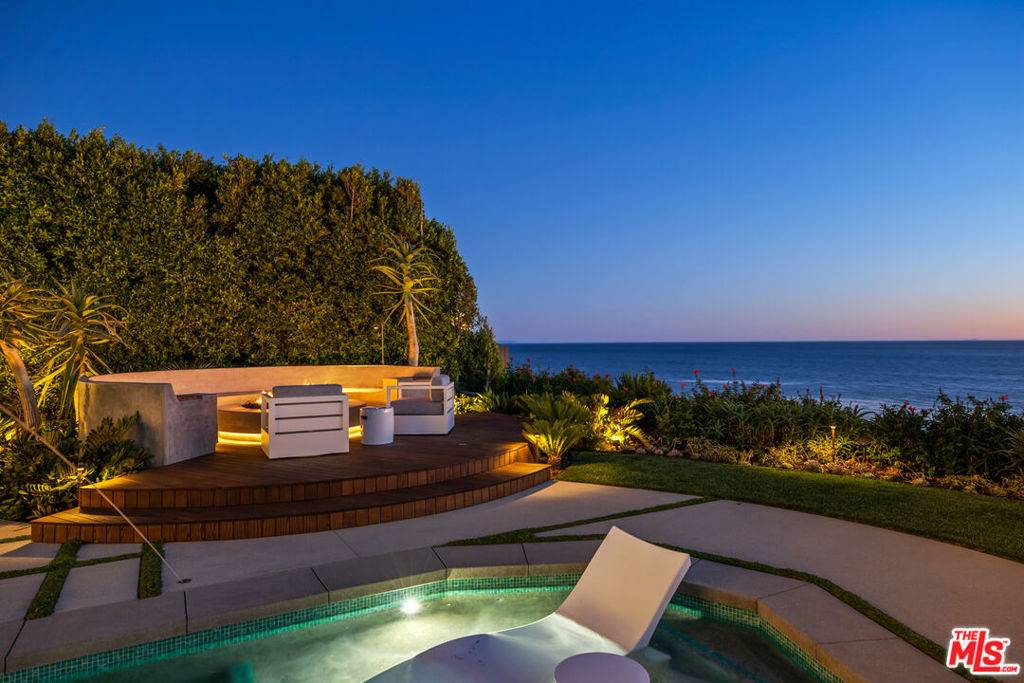 Malibu, CA 90265,32802 PACIFIC COAST HWY