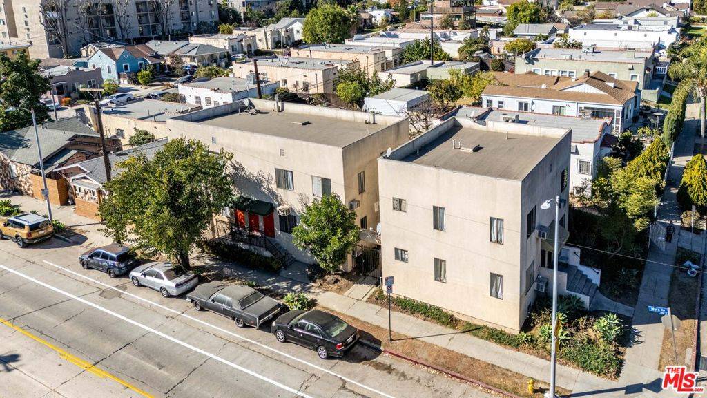 Los Angeles, CA 90029,4202 Lexington AVE