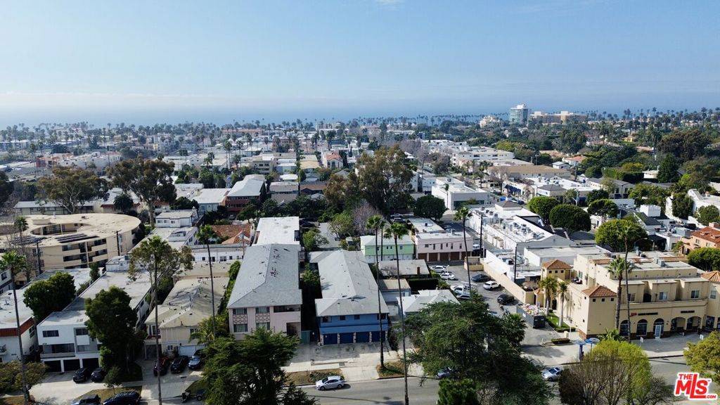 Santa Monica, CA 90403,824 Lincoln BLVD