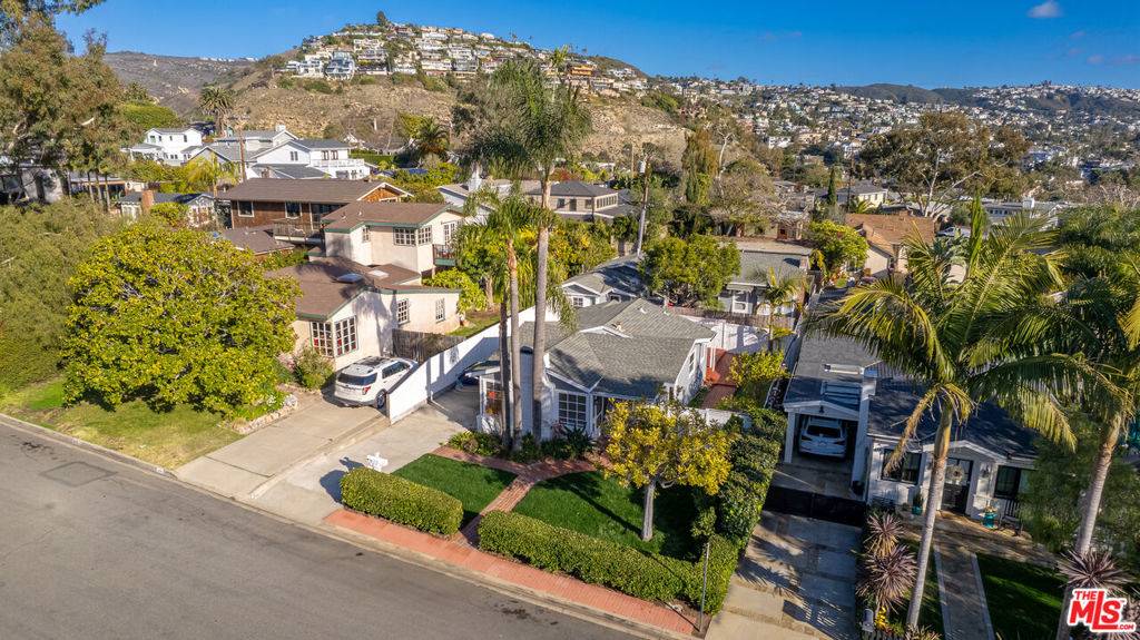 Laguna Beach, CA 92651,417 Poplar ST