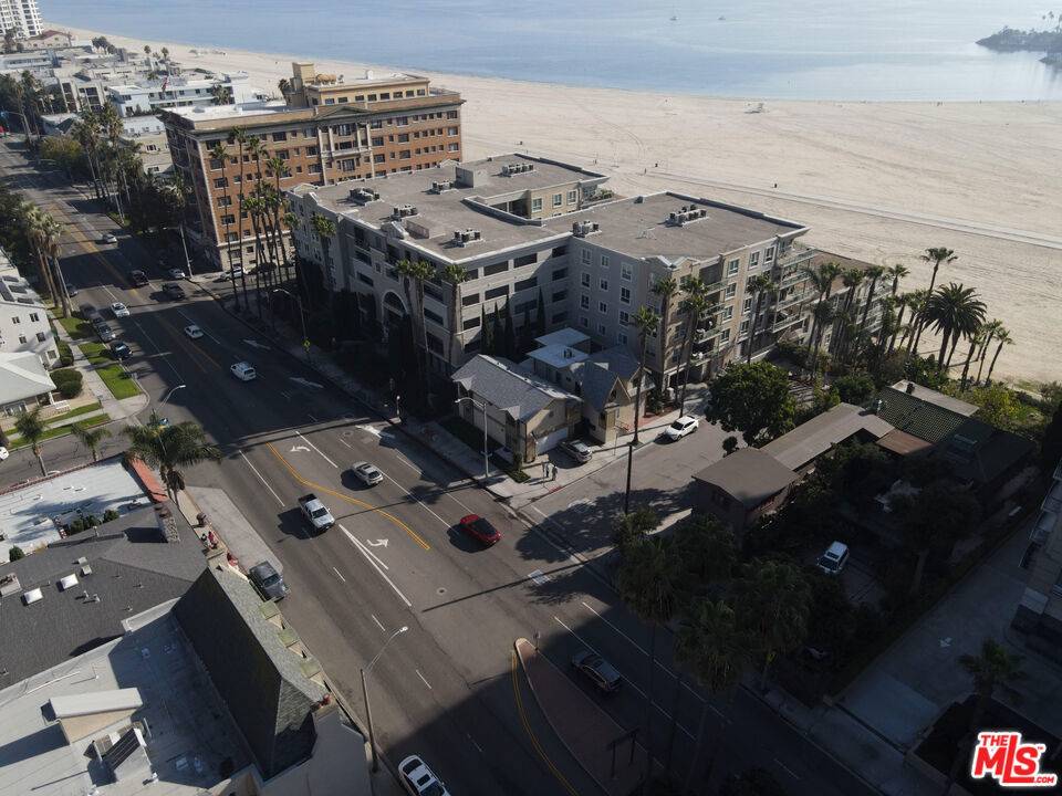 Long Beach, CA 90802,930 E Ocean BLVD
