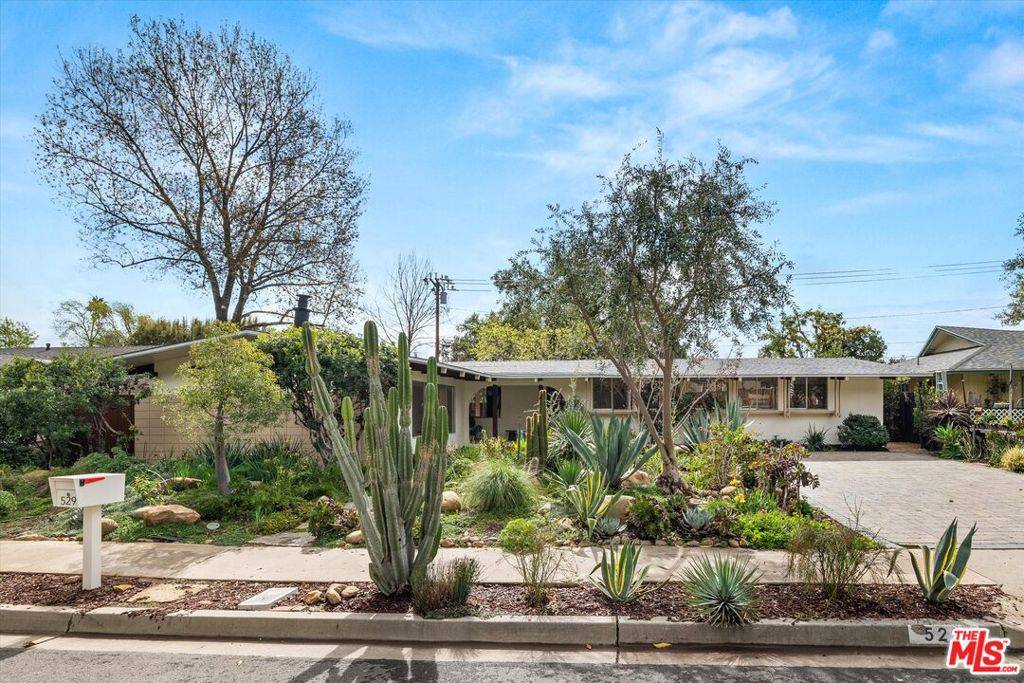 Ojai, CA 93023,529 White Oak CIR