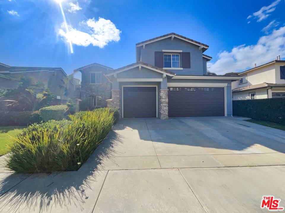 Brea, CA 92823,3946 Whistle Train RD