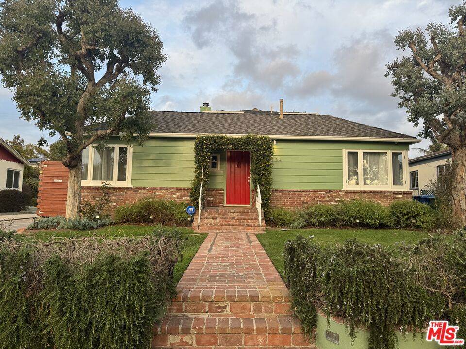 Los Angeles, CA 90066,3734 Wade ST