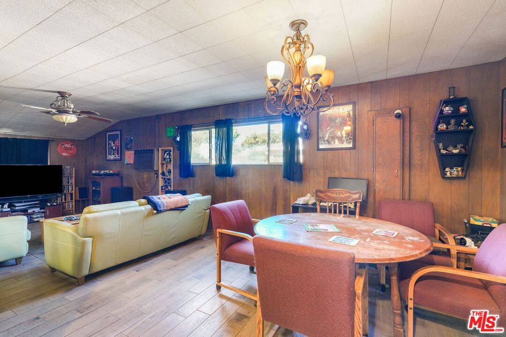Bellflower, CA 90706,14714 Betty Jean AVE