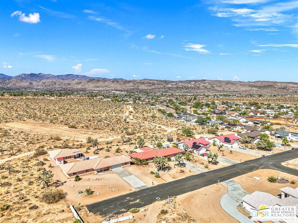 Yucca Valley, CA 92284,7590 Indio AVE